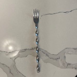 Twisted pasta fork